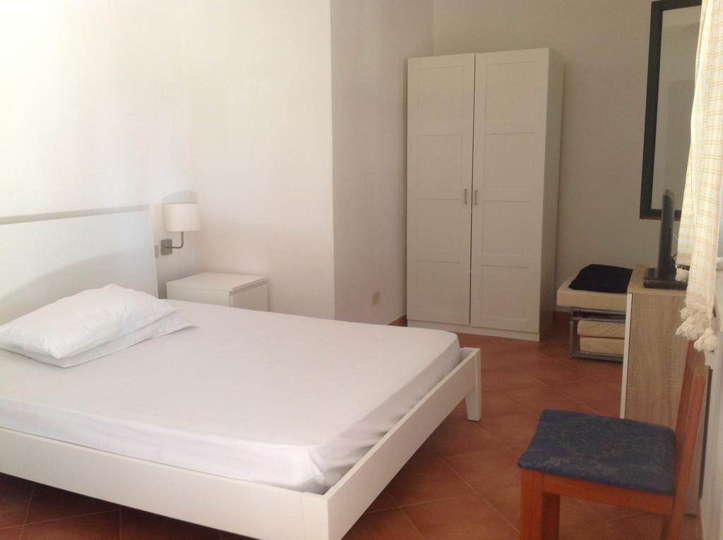 Appartamenti In Villa Senia Favignana Zimmer foto